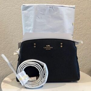 Coach Mini Lillie Carryall
Crossbody Shoulder Bag NWT